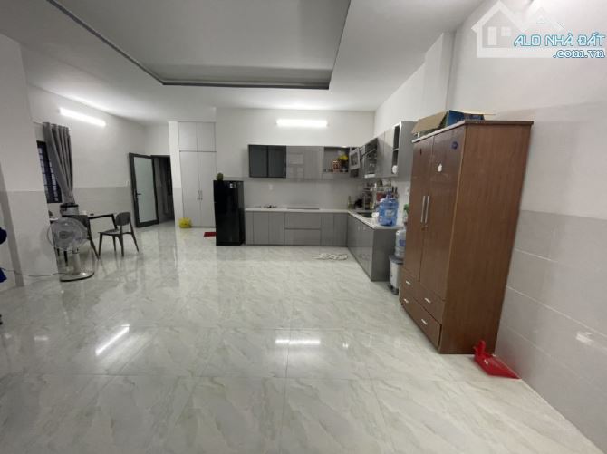 Bán gấp căn nhà 2 mặt tiền khu vực Hoà Quý - 2