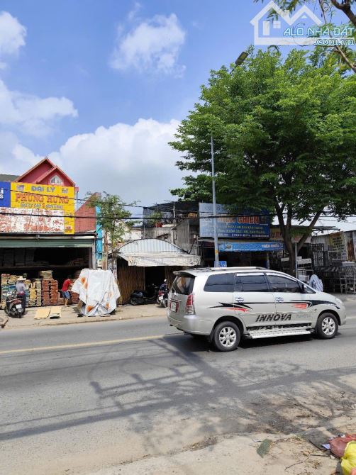 Bán nhà mặt tiền đường Lê Văn Khương, gần Hương Lộ 80B, 5*30m, C4 có lửng, vị trí đắc địa, - 2