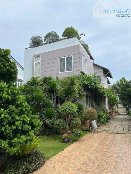 Cho thuê biệt thự sân vườn quận Thủ Đức . HXT đường Quốc Lộ 13, P. Hiệp Bình Phước. - 2