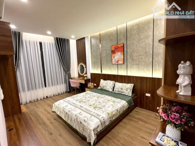 Nhỉnh hơn 6,7 tỷ nhà trệt 2 lầu hẻm 2/ đường 26 P.Hiệp Bình Chánh cách Phạm Văn Đồng 100m - 2
