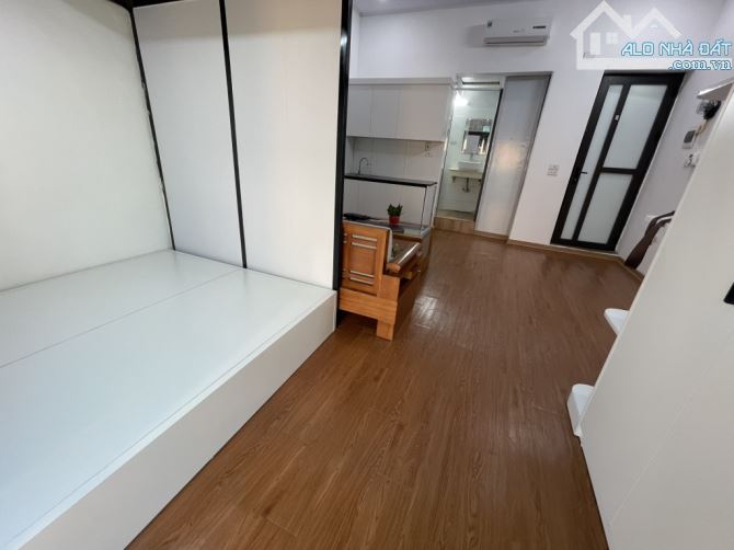 BÁN NHÀ TẬP THỂ PHỐ MINH KHAI – Ô TÔ ĐỖ CỬA – TẦNG 3 – GIÁ TỐT  Diện tích sử dụng: 70m² - 2