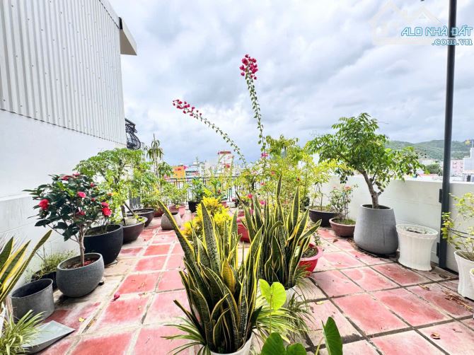 Chủ cần BÁN NHÀ ĐẸP  – CÁCH BIỂN 200M trung tâm Tp Nha Trang - 2