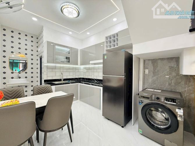 Bán nhà phường 9,Gò Vấp,đúc 2 tầng lầu,ngang 3m dài 10m - 2
