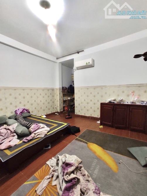 4.5x25m x 4 tầng - Nguyễn Phúc Chu- P15- Tân Bình- Nhà còn mới đẹp- giá 13.5 Tỷ - 2