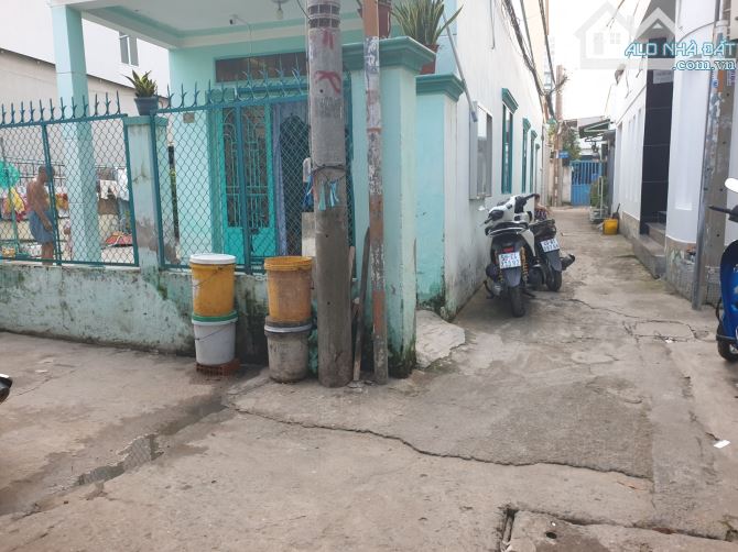 Bán nhà Hẻm 3m, Huỳnh Tấn Phát - Quận 7, ngang 9m, 156m2, chỉ 10 tỷ TL - 2