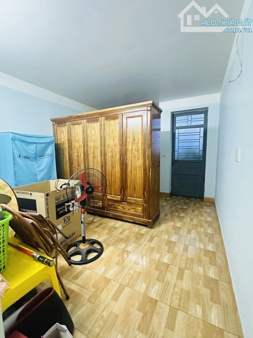 Bán nhà 3 tầng, 42m, ô tô tại Sở Dầu, Hồng Bàng chỉ 3,x tỷ. - 2