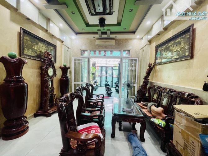 NHÀ MTKD GIÁ HẺM -4 TẦNG - 100M2 - ĐƯỜNG NHỰA 8M- CHỈ 14 TỶ - 2