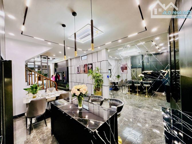 BÁN NHÀ PHỐ ĐẠI LA – 54M² x 4 TẦNG X MT 4m – 4 PHÒNG NGỦ – CHỈ 9.8 TỶ CÁCH PHỐ CHỈ 30m - 2