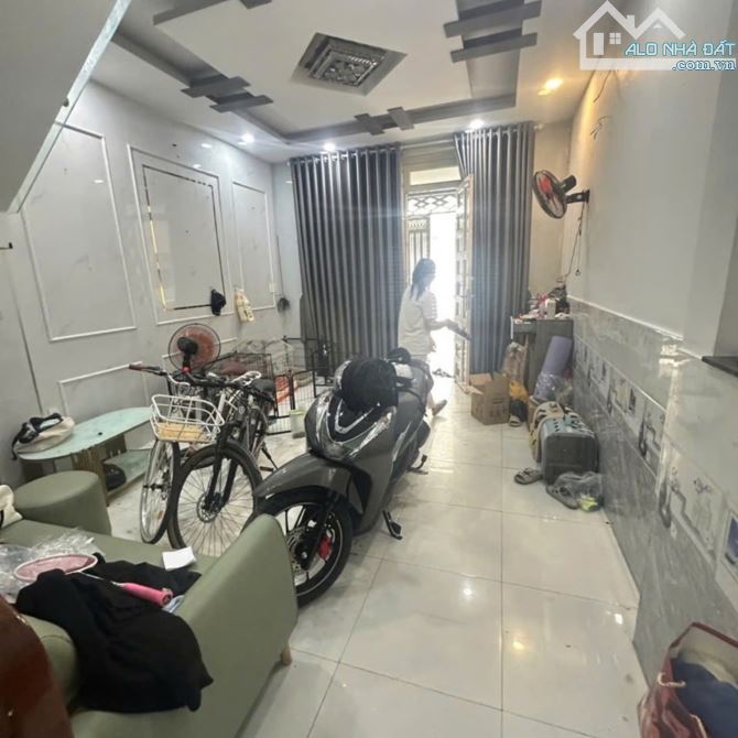 Hẻm xe hơi, P.14 Gò Vấp, Vuông vức, 4x12.5m, Chỉ nhỉnh 5 Tỉ - 2