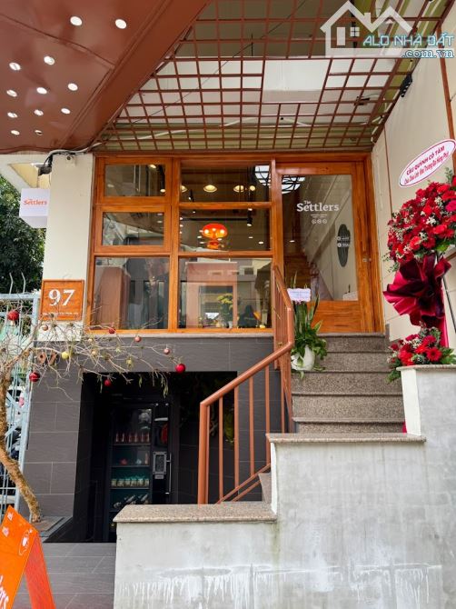 SĂN LÙNG 3 NĂM MỚI CÓ CĂN NÀY BÁN CHO KHÁCH - GÓC 2 MẶT TIỀN QUẬN 1 GIÁ SIÊU YÊU - 35 TỶ - 2