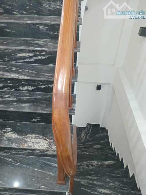 Bán nhà Đường Bờ Sông Tựu Liệt, Thanh Trì, 90m2x4T, giá 16 tỷ, 4 oto ngủ trong nhà - 2