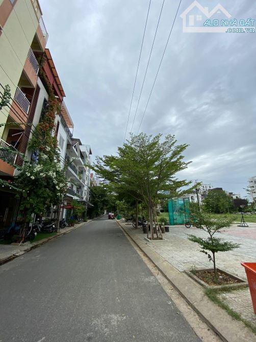 ⭐️⭐️⭐️Bán toà căn hộ 2 MT thu nhập 100 triệu/tháng gần chợ Non Nước,làng ĐH Đà Nẵng,Fpt - 2