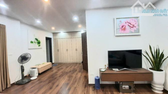 Bán nhà 6 tầng thang máy phố Lâm Du – Long Biên, 50m², mặt tiền 4.5m, gara ô tô, 13.2 tỷ - 2