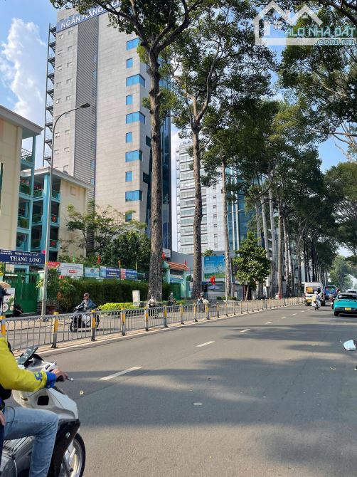 Lời ngay 10 tỷ! Bán nhà mặt tiền Nguyễn Thị Minh Khai, Q.3 - 160m2 (8 x 20) - Bán 52 tỷ - 2