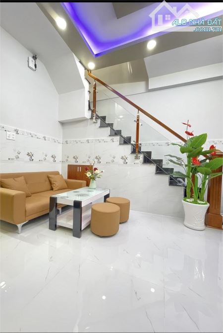 Nhà Đẹp Công Nghệ Thông Minh 5.0 Nguyễn Hồng Đào Tân Bình, 2 Tầng 2PN. Chỉ 3.65 Tỷ - 2