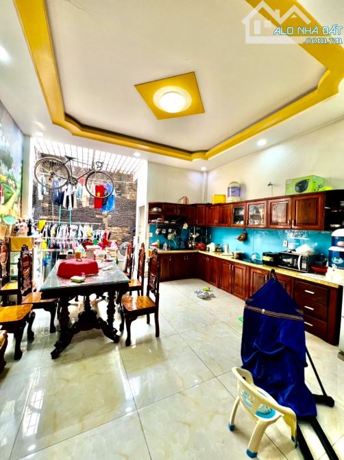 NHÀ ĐẸP BÌNH TÂN NGANG 5X20  6.6 TY GẤP BÁN - 2