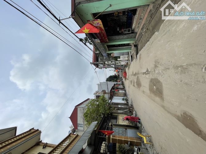 BÁN NHÀ PHỐ LỘC HÀ - MAI LÂM ĐÔNG ANH 90m2 MT 5M Giá nhỉnh 12TỶ - 2