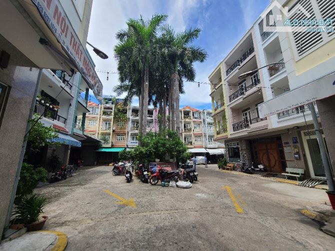 BÁN NHÀ 4 TẦNG ĐƯỜNG NGUYỄN HỮU TIẾN . PHƯỜNG TÂY THẠNH . TÂN PHÚ. DT70 M ... GIÁ 11 TỶ - 2