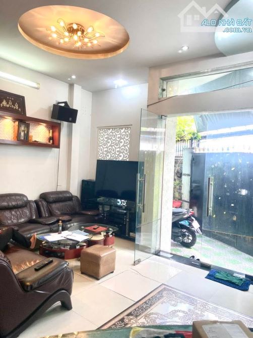 Bán nhà Khuông Việt 85 m2 giá :12 Tỷ phường Phú Trung, quận Tân Phú, - 2