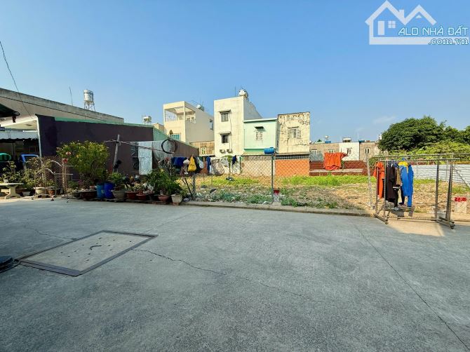 Đất đẹp hẻm xe hơi 4x17.6 full thổ, hệ số xây dựng cao 3.5 - 2