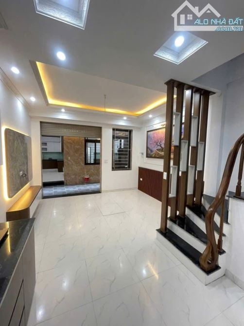 Bán Nhà 30m2 , 31.5m2 , 35.7m2 , 38.3m2 x5 Tầng - Yên Vĩnh - Hoài Đức Ô Tô Đỗ Cửa - 2