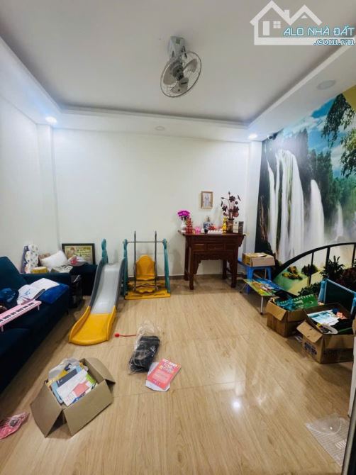BÁN NHÀ KHU PHÂN LÔ ĐỒNG BỘ BHH B, BÌNH TÂN NGANG 4,5M,NHÀ 4 TẦNG - 4PN, - 2