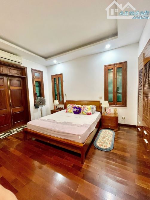BÁN NHÀ PHỐ CẦU GIẤY 72M2 GIÁ 12.8 TỶ, DÂN XÂY THIẾT KẾ 4 TẦNG NGÕ 3 GAC, 50M RA MẶT PHỐ - 2