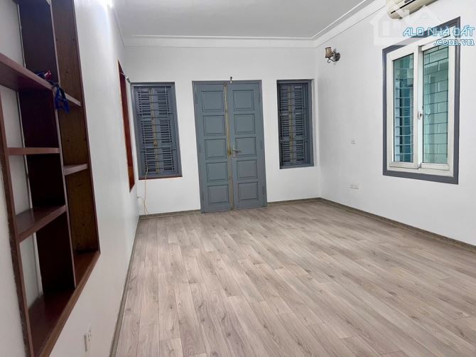 Bán nhà phố Minh Khai – Đẹp long lanh, giá chỉ nhỉnh 6 tỷ,  Diện tích 38m² - 2