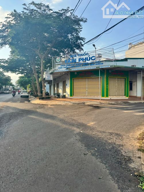 ĐẤT ĐẸP GIÁ TỐT KHU ĐẤU GIÁ NGUYỄN HỮU THẤU ĐẸP KO TÌ VẾT - Loctran - 2