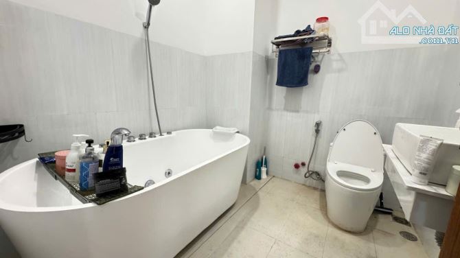 Bán nhà tái định cư đất lành vĩnh thái - 2