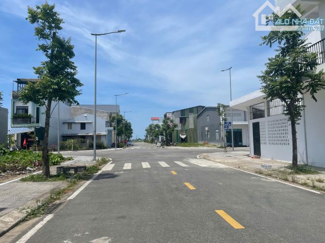 Sở Hữu Ngay Nhà Gác Lửng KV 5 Hương Sơ Sạch Sẽ - 2