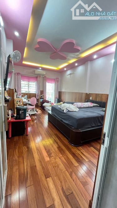 Siêu phẩm ngang 6m khu vip sân bay P2, TB: 6.7x15m cho thuê 40tr/th, nhà 4 tầng lầu - 2
