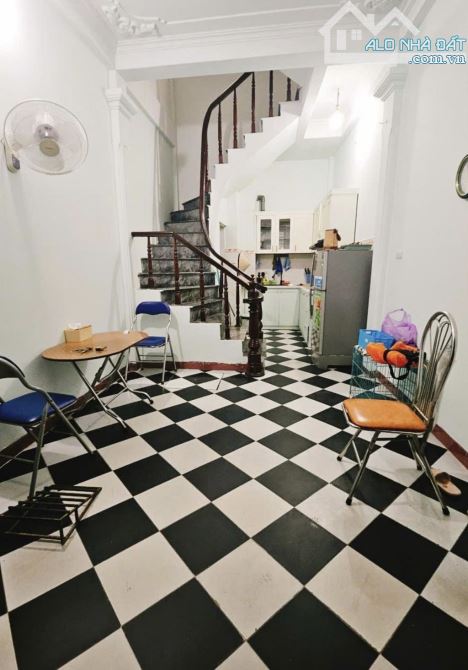 Mai Động - NỞ HẬU, NGÕ THÔNG- 50m2- 8,08 tỷ - 2