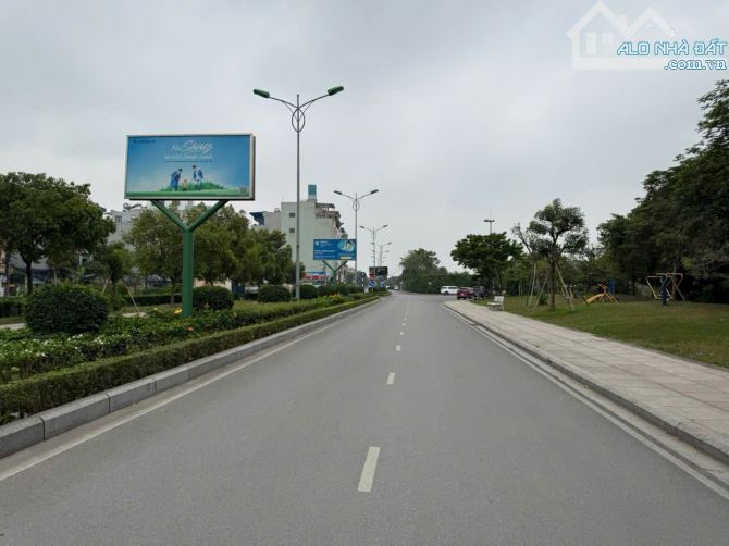BÁN NHÀ PHỐ PHÚC ĐỒNG LONG BIÊN NHỈNH 18 TỶ, 6 TẦNG, Ô TÔ, KD, vỉa hè - 2
