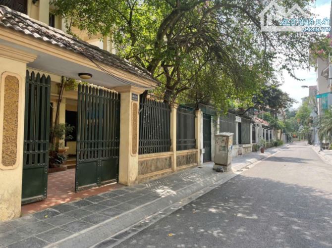 Bán biệt thự KĐT Định Công – Lô góc cực thoáng – 150m² –mặt tiền 10m - 2