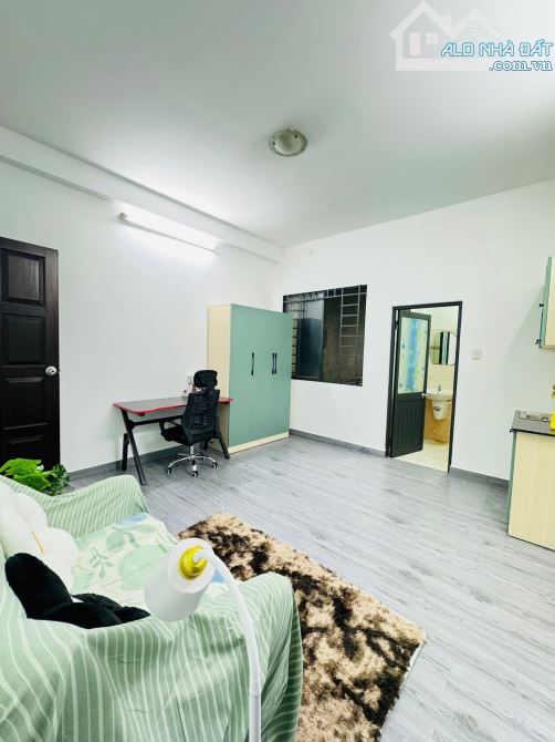 CHDV cao cấp ngay Nguyễn Gia Trí, sát Hutech, 5 tấm + thang máy 11 phòng full nt, 13,6 tỷ - 2