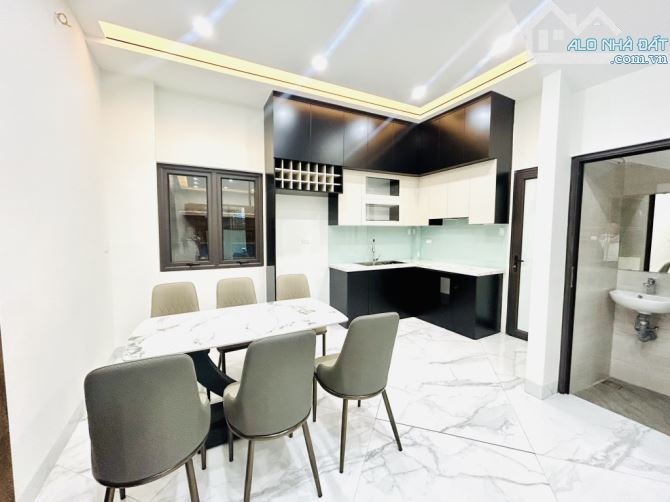 👑 Nhà Mới Trần Khát Chân  54-70m5T 🚗 gần ô tô đỗ Giá 9.9 Tỷ - 2