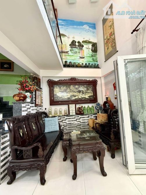 Bán nhà 5 tầng đường Nguyễn Đình Chiểu, Quận 3 - 55m2 (4.7 x 12) trong Cư Xá Đô Thành - 2