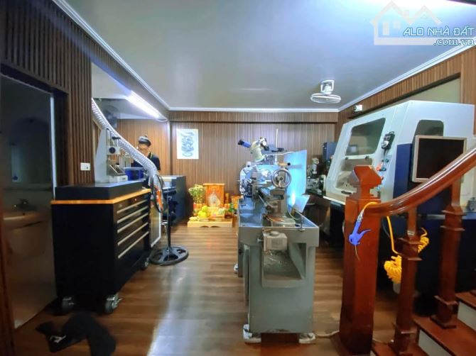 Bán nhà phố Trần Bình, Phân Lô, Ô Tô, 60m2, 5 tầng, Giá 17.7 tỷ - 2
