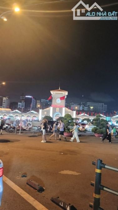 Gấp bán nhà nhà riêng phường Sài Gòn, gần Chợ Bến Thành Quận 1 TPHCM, giá dưới 17 tỷ 300 - 2