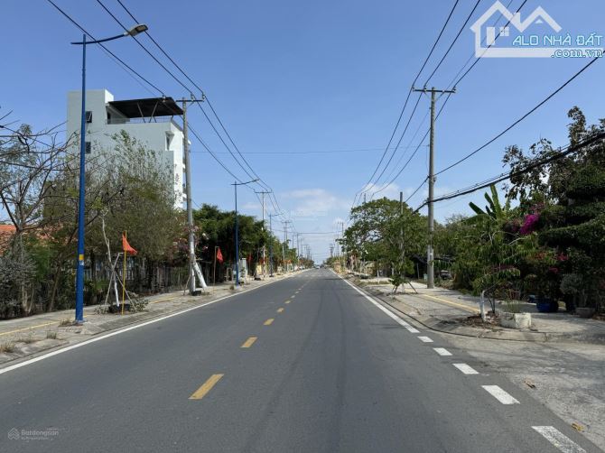 Cơ hội sở hữu đất trung tâm Cần Thạnh – Gần biển,326 m2, giá 22,5 triệu/m2 gần Vin, Giá Rẻ - 2