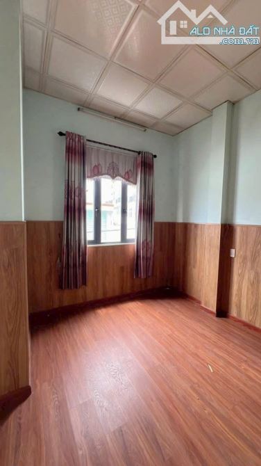 2ty 850 _ kiệt Trần cao Vân _ 2 tầng, 50m2đ _ 3pn. - 2