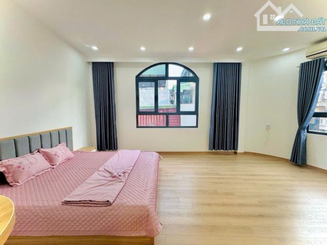 170tr/m2 Hoàng Mai, ngõ 3 gác thông tứ phía, 30m ô tô tránh, DT 45m2, MT 4,3m, giá 7,3tỷ - 2