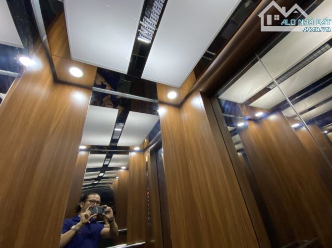31N Xuân Diệu 21.8 tỷ, 70m2, mặt tiền 6,8m, xây hiện đại 7 tầng. - 2
