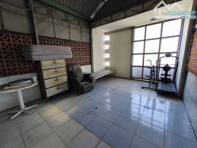 Bán Gấp Nhà Mặt Tiền kinh doanh trung tâm Thủ Đức - Chỉ 7,95 Tỷ TL chính chủ - 2