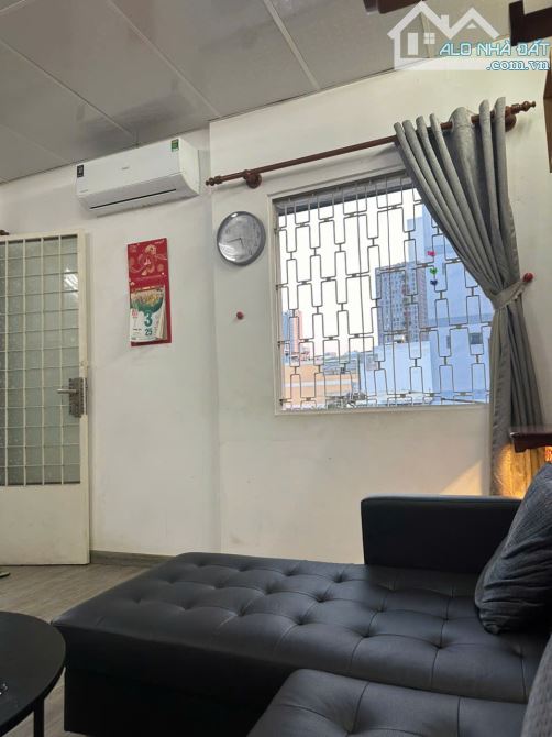 chính chủ cần bán căn 72m2 - 3 PN + 1 phòng lửng + 1 WC + 1 logia, thiện chí thương lượng - 2