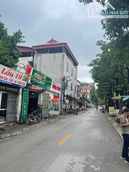 Bán Đất Mỹ Đình 132.6m² – Ngay Sân Bóng Đình Thôn – Ô Tô Vào Tận Nơi – 12.8 tỷ - 2