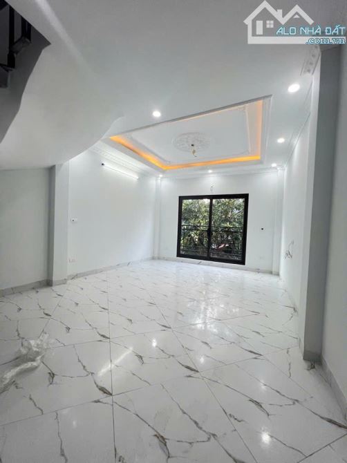 Siêu phẩm Nhà Lạc Thị Ngọc Hồi 40m 5 t lô góc gara ô tô nhà mới Koong giá 6.4 tỷ - 2