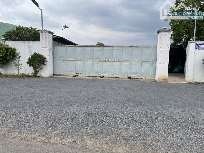 BÁN LÔ ĐẤT BIỆT THỰ 2.000M2 CÓ 500M TC - 34M MẶT TIỀN NGUYỄN HUỆ - HUYỆN LONG ĐẤT.BRVT - 2