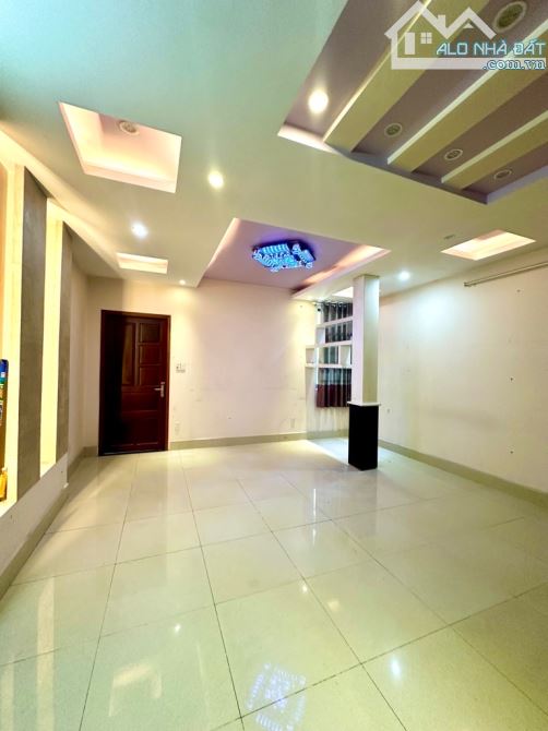 BÁN NHÀ MẶT TIỀN HẺM 10 M - NGAY PHÚ THỌ HOÀ - TÂN PHÚ - 87M2 - 4 TẦNG - 12 TỶ HƠN - 2